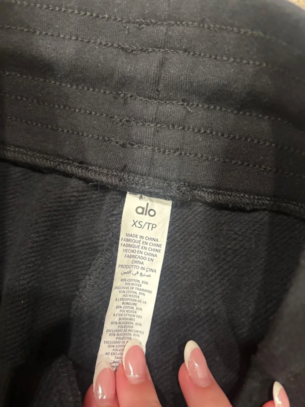 Black Alo shorts